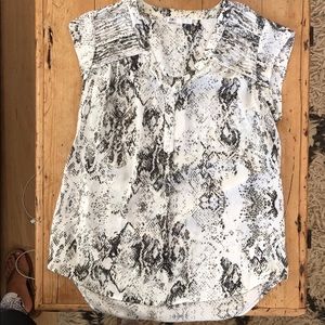 White with black snake skin pattern top
